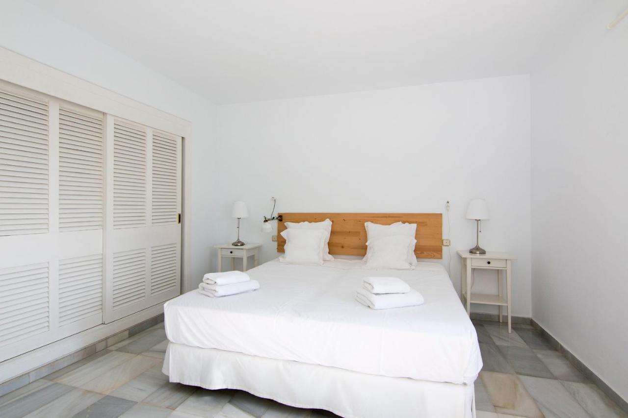 Apartamentos Marina Villages La Herradura  Exterior foto
